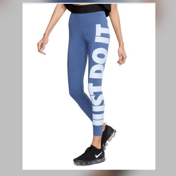 Nike Pants - 🦋Nike leggings🦋